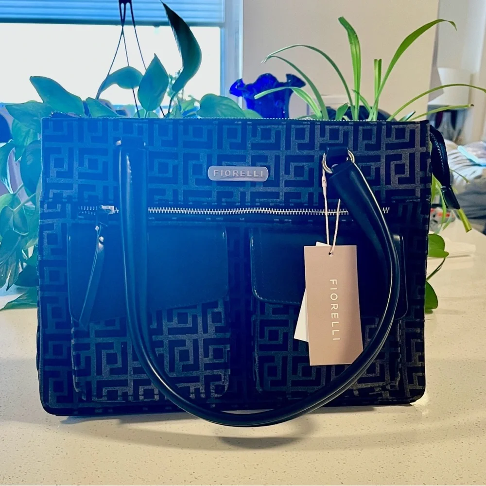 Fiorelli women's Vanessa Satchel in black geo jacquard.